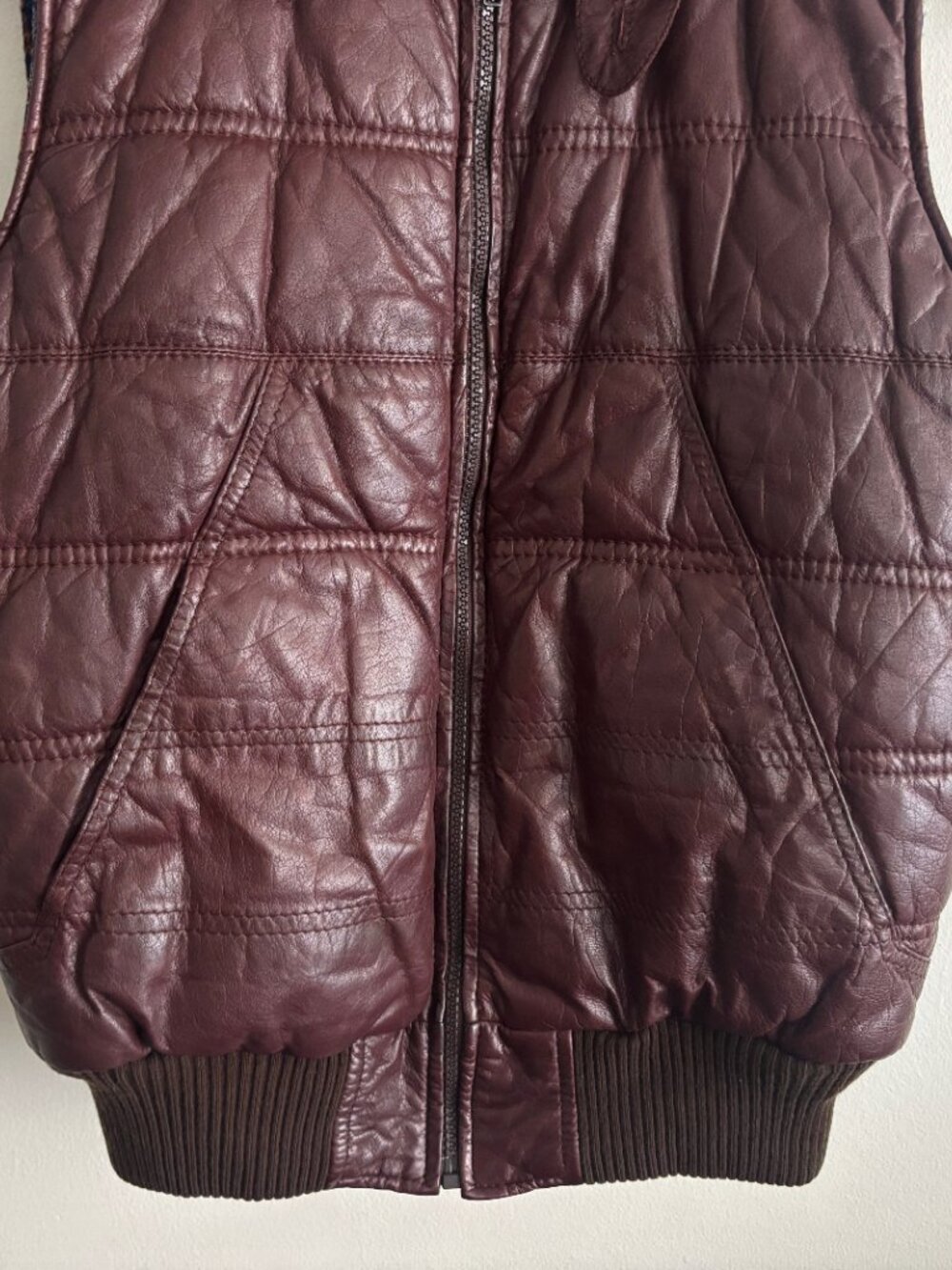 Comstock Brown Quilted Leather Vest/ Shearling Collar - 38 Small/Medium - Picture 9 of 13